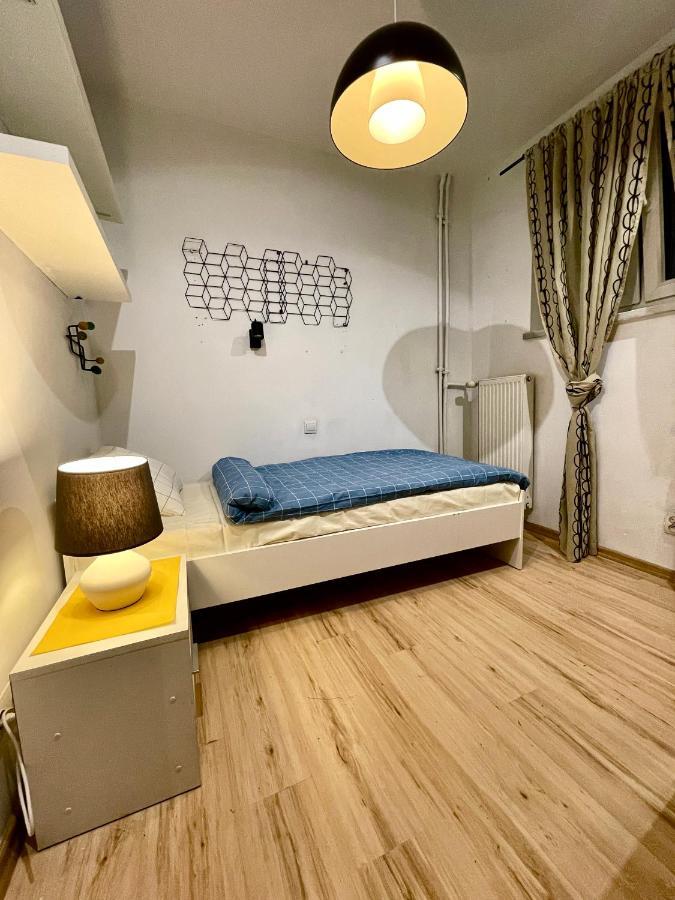 Forum Metro Wifi 1Gbs 70'Tv Netflix Hbo Appletv Varşovia Exterior foto